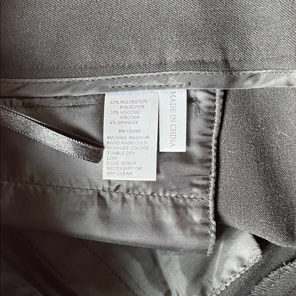 Amanda & Chelsea Pants - Picture 6 of 7